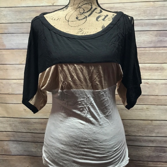 Bebe 3/4 sleeve black, tan and white shirt - Picture 1 of 4